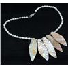 Image 2 : 210.44CTW 18" WHITE FRESHWATER CAPIZ PENDANT/MOTHER OF