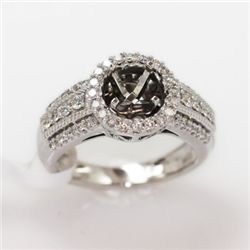 8.26g 14k White Gold Diamond Ring