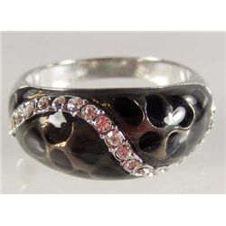 SWAROVSKI CRYSTAL RING - SIZE 8