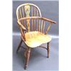 Image 1 : 19th century elm and yew Windsor chair, with