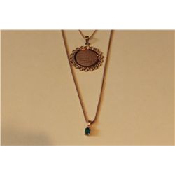 ONE 18KT YELLOW GOLD ISLAMIC TEXT PENDANT, ONE