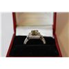 Image 2 : ONE LADIES 18KT WHITE GOLD FANCY CHAMPAGNE-BROWN