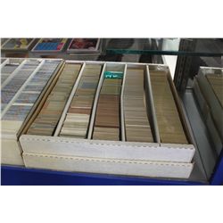 LARGE BOX OF  BASEBALL CARDS