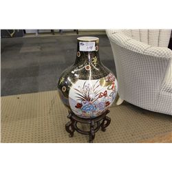 LARGE ASIAN URN WITH STAND