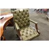 Image 1 : OLIVE GREEN LEATHER EXECUTIVE CHAIR WITH WOOD