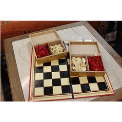 ANTIQUE CHESS SET