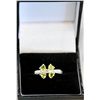 Image 1 : estate diamond and peridot ring