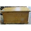 Image 1 : Solid pine toy trunk/ blanket box