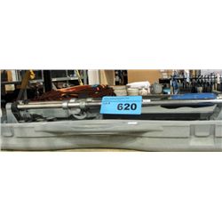 Tile cutter