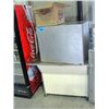 Image 2 : Hilliards chocolate system candy shop chocolate