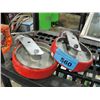 Image 1 : 2 heavy duty casters