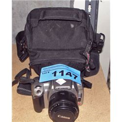 Cannon SLR digital camera with bag
