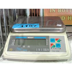 Digital weigh scale