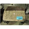 Image 1 : Padded footstool