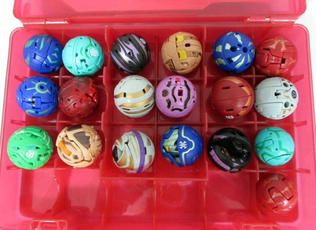 Bakugan Battle Brawlers With Storage Case