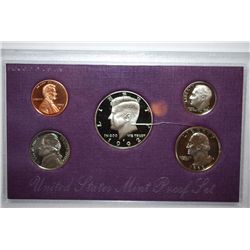 1992-S US Mint Proof Set; EST. $5-10