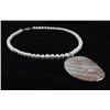 Image 2 : 220.7CTW 18" WHITE FRESHWATER CAPIZ PENDANT/MOTHER OF P