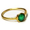 Image 1 : Gold/emerald ladies' ring, approx. 1 carat, size 4.