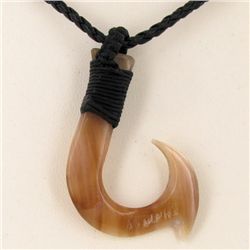 White Buffalo Horn Fishook Necklace (JEW-3576)