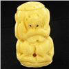 Image 3 : Handcarved Bone Lotus Pendant (CLB-1064)