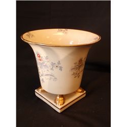 Porcelain Cash Pot