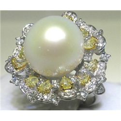 18K GOLD PEARL AND DIAMOND RING