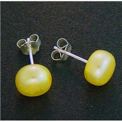 7 Mm Yellow Pearl Stud Earrings