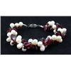 Image 1 : 150.4CTW 8" RED-WHITE FRESHWATER PEARL AND CHIPPED STON