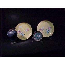 Group of four old, Chinese enamel objects: sm