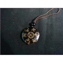 Very unusual, Chinese agate pendant with yin-