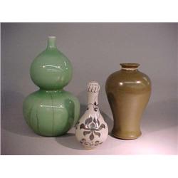 Three Chinese ceramic vases