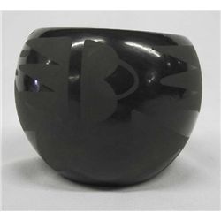 Native American Santa Clara Black on Black Pot
