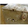 Image 4 : WWII U.S. MILITARY JEEP EQUIPMENT METAL CASE