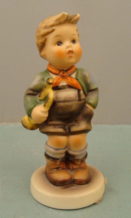 Hummel Goebel Vintage Figurine 97 Trumpet Boy