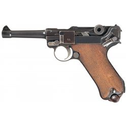 World War IDWM 1918 Dated Imperial German Luger Pistol with Matching Magazine