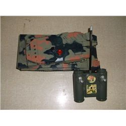 Remote Control Tank HAS REMOTE CONTROLLER