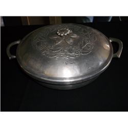 Everlast forged aluminum / pyres divided glass measures apox. 10x2 inch tall