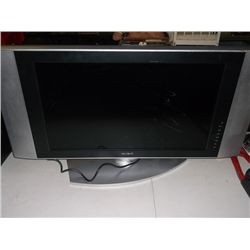 MAXENT 26" Flat Screen TV Powers Up