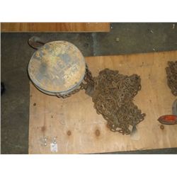 1 1/2 ton yale chain hoist