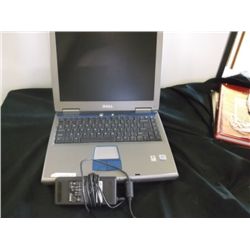Dell Inspiron 1100 Laptop With Charger, Powers Up