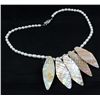 Image 2 : 210.44CTW 18" WHITE FRESHWATER CAPIZ PENDANT/MOTHER OF