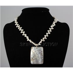 212.03CTW 18" WHITE FRESHWATER CAPIZ PENDANT/MOTHER OF