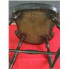 Image 3 : 7-Spindle Fanback Windsor Chair