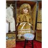 Image 3 : Child's Traveling Doll Case
