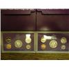 Image 2 : 1989 & 90 US PROOF SETS (WITH BOXES)