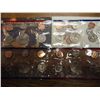 Image 2 : 1992 & 95 US MINT SETS (UNC) P/D (WITH ENVELOPES)