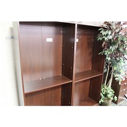 MAHOGANY 6' BOOKCASE