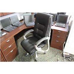 BLACK LEATHER HIGHBACK EXECUTIVE CHAIR