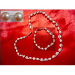 NATURAL 100 CTW FRESWATER PEARL WITH SPIRAL BEADS SET