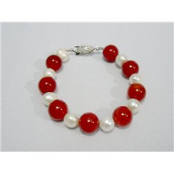 125CTW PHILIPPINE PEARL AND RED CARNILLIAN BRACELET